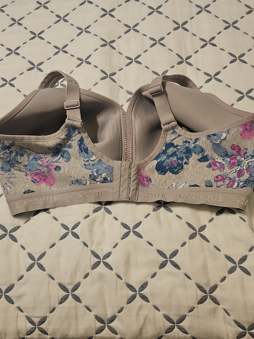 Cacique Floral Bra 42G - Picture 3 of 4